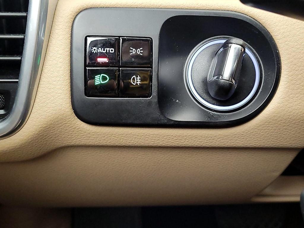 used 2020 Porsche Cayenne car, priced at $41,998