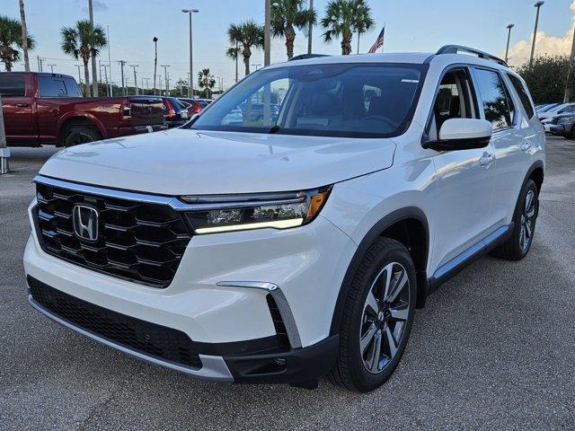 new 2025 Honda Pilot car, priced at $47,350