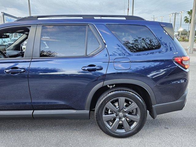 new 2025 Honda Pilot car, priced at $41,695