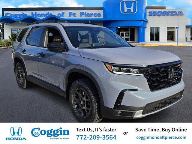 new 2025 Honda Pilot car, priced at $48,330