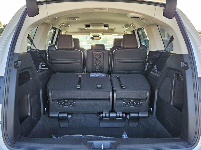 new 2026 Honda Odyssey car, priced at $50,153