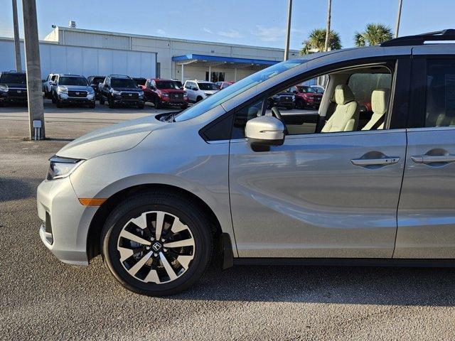 new 2025 Honda Odyssey car, priced at $43,158