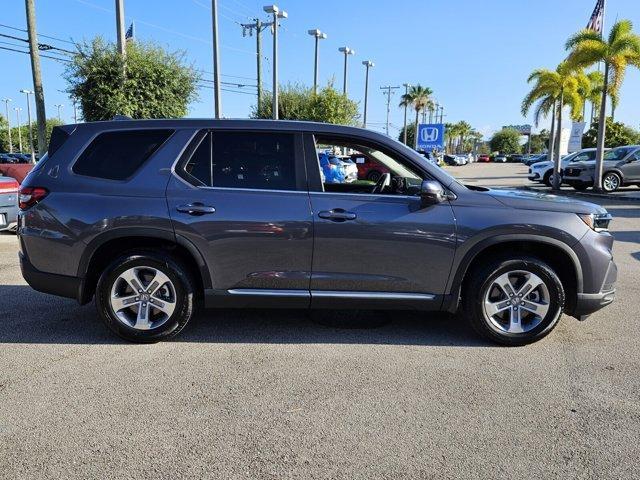 used 2025 Honda Pilot car, priced at $45,000