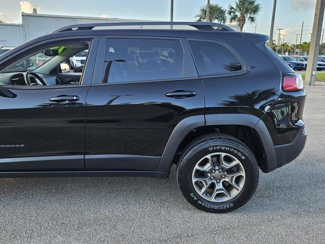 used 2020 Jeep Cherokee car, priced at $22,362