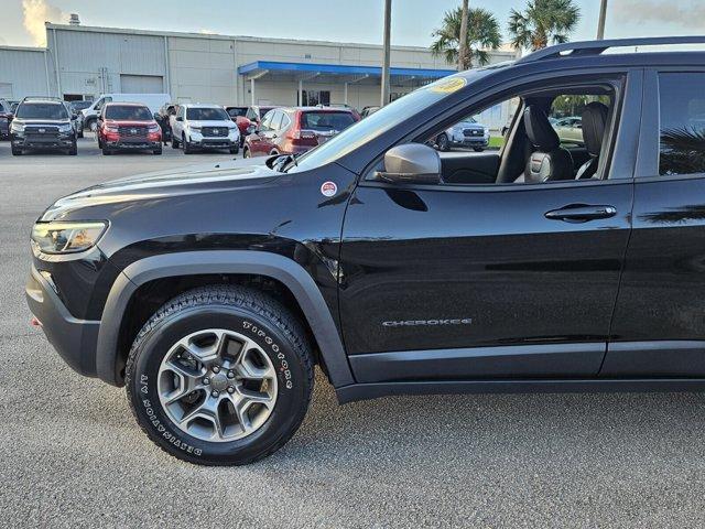 used 2020 Jeep Cherokee car, priced at $22,362