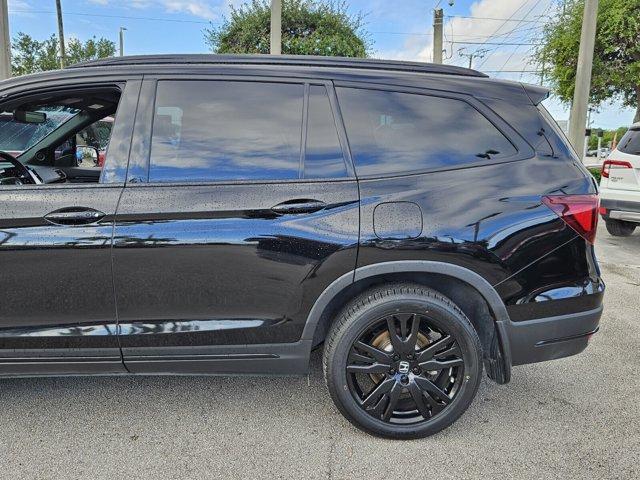used 2022 Honda Pilot car, priced at $37,000