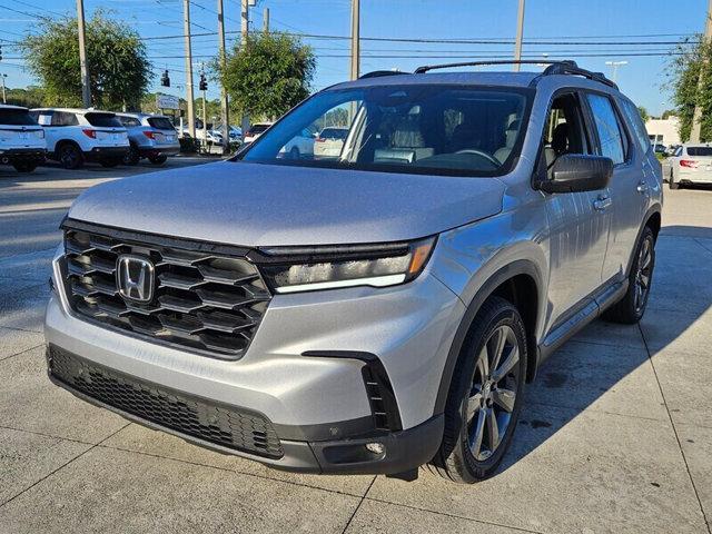 new 2025 Honda Pilot car, priced at $41,695