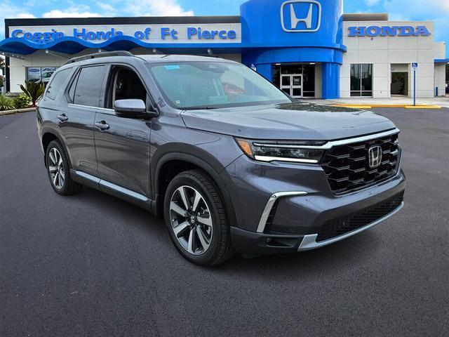 new 2025 Honda Pilot car, priced at $49,780