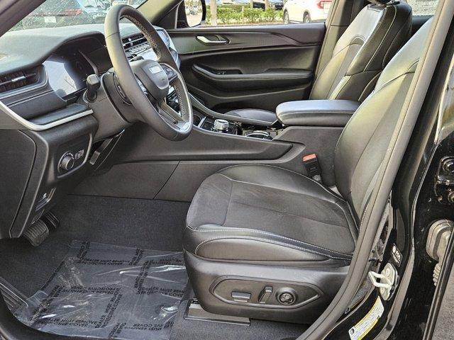 used 2023 Jeep Grand Cherokee car, priced at $30,574