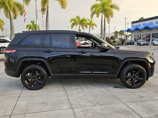 used 2023 Jeep Grand Cherokee car, priced at $30,574