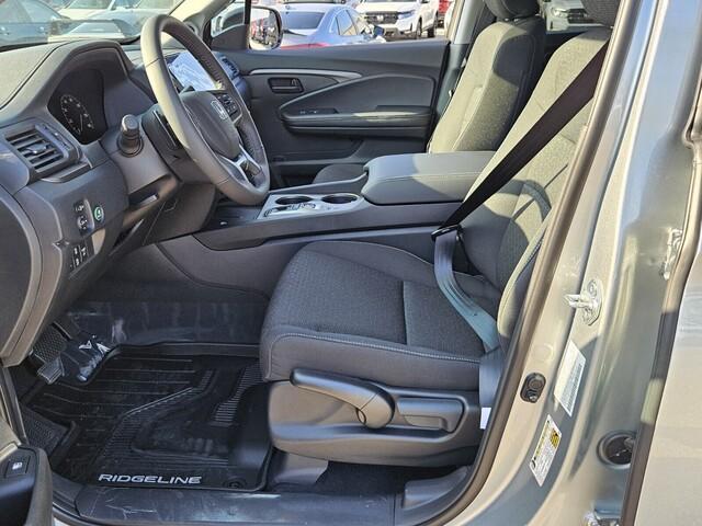 new 2025 Honda Ridgeline car, priced at $39,809