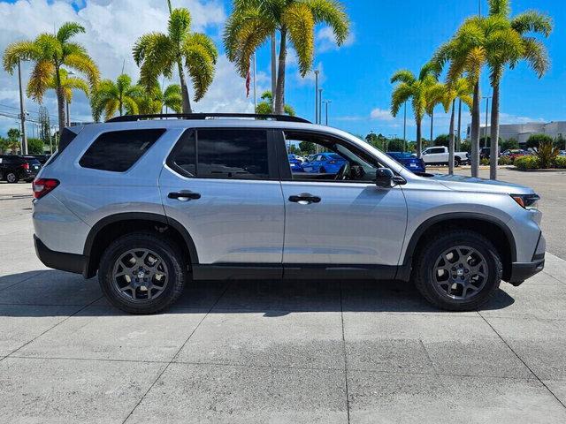 new 2025 Honda Pilot car, priced at $48,795