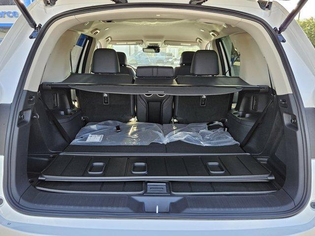 new 2025 Honda Pilot car, priced at $43,453