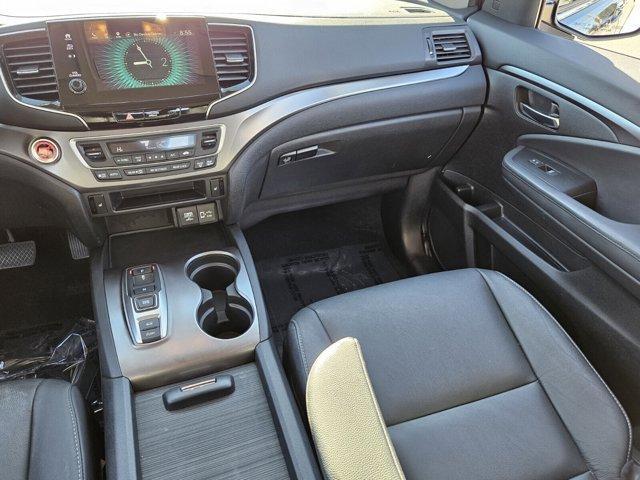 used 2021 Honda Pilot car, priced at $27,492