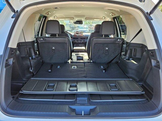 new 2025 Honda Pilot car, priced at $45,504