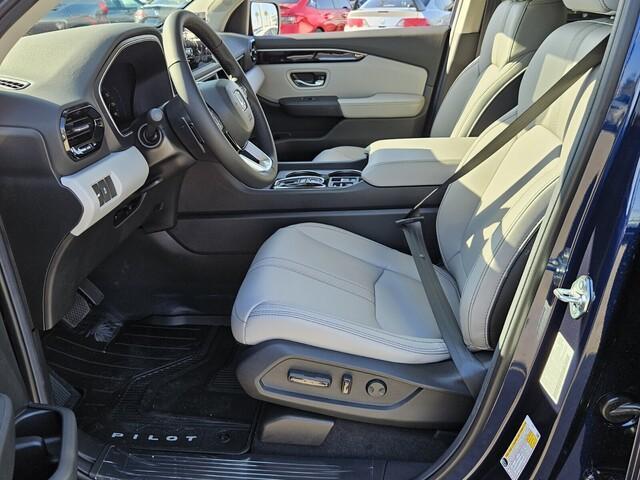 new 2025 Honda Pilot car, priced at $43,717