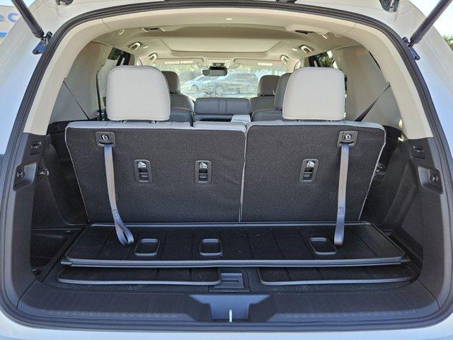 new 2025 Honda Pilot car, priced at $48,519