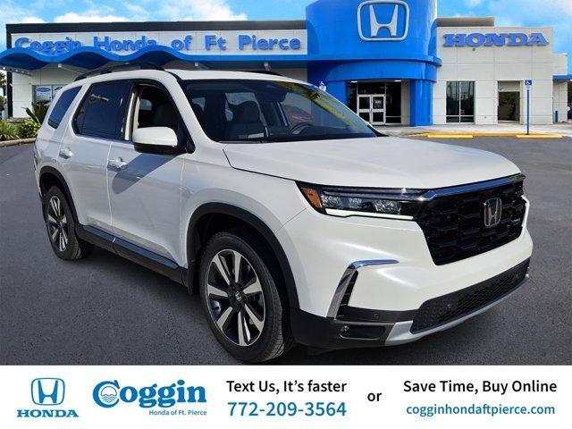 new 2025 Honda Pilot car, priced at $48,519