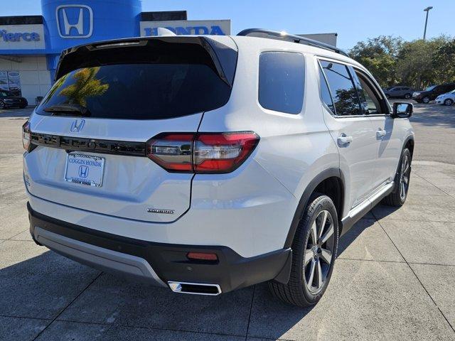 new 2025 Honda Pilot car, priced at $48,519
