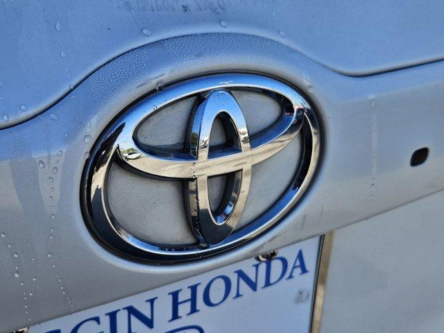 used 2017 Toyota Highlander car, priced at $21,471