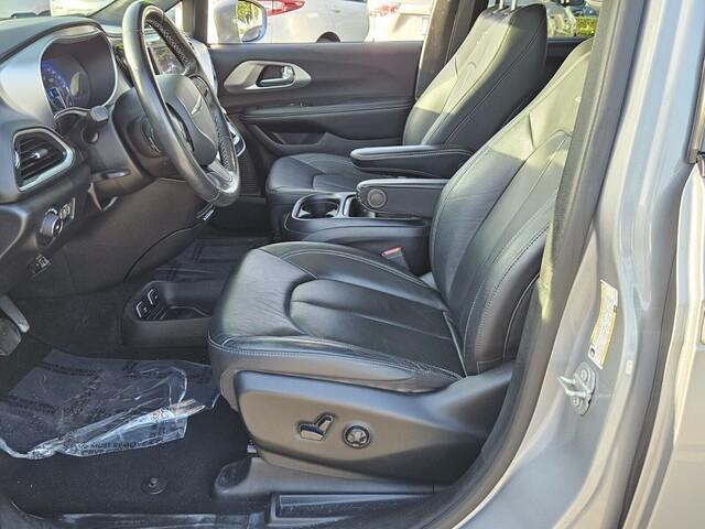 used 2020 Chrysler Pacifica car, priced at $21,000