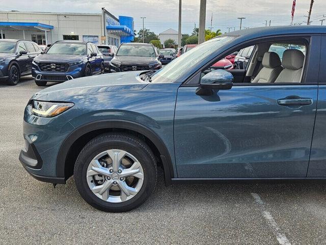 new 2025 Honda HR-V car, priced at $26,205