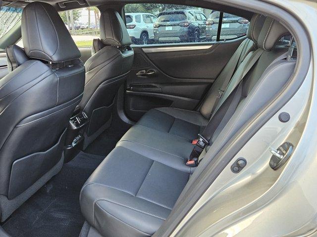 used 2021 Lexus ES 350 car, priced at $35,681