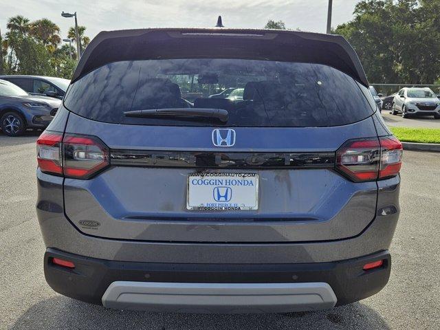 new 2025 Honda Pilot car, priced at $43,027