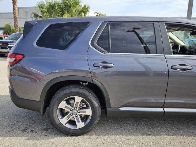 new 2025 Honda Pilot car, priced at $43,027