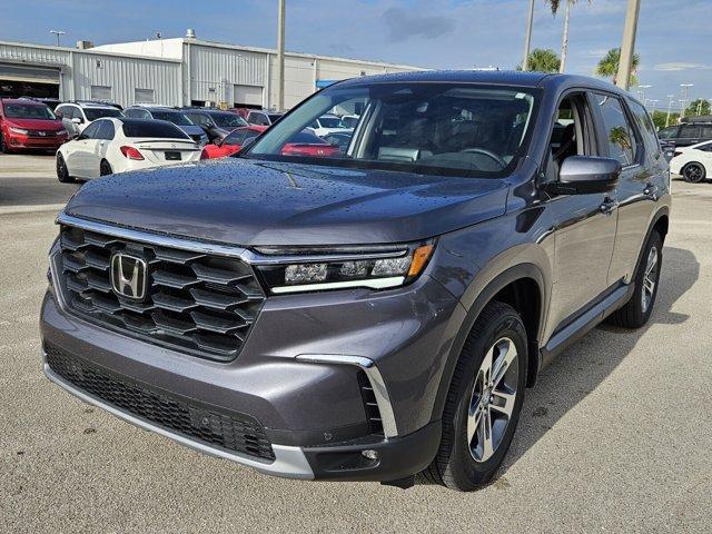 new 2025 Honda Pilot car, priced at $43,027