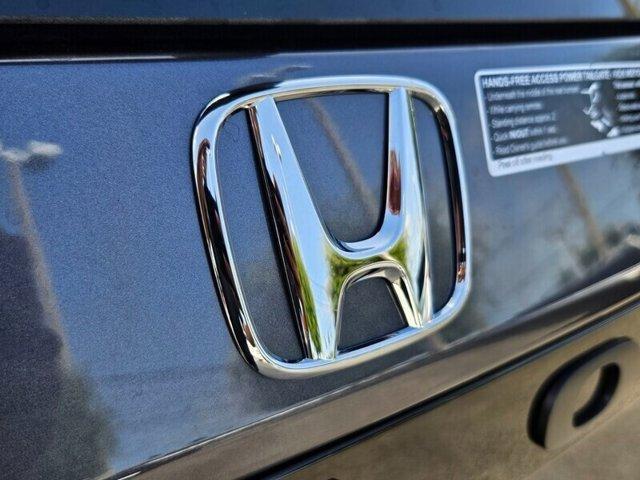 new 2025 Honda Pilot car, priced at $48,092