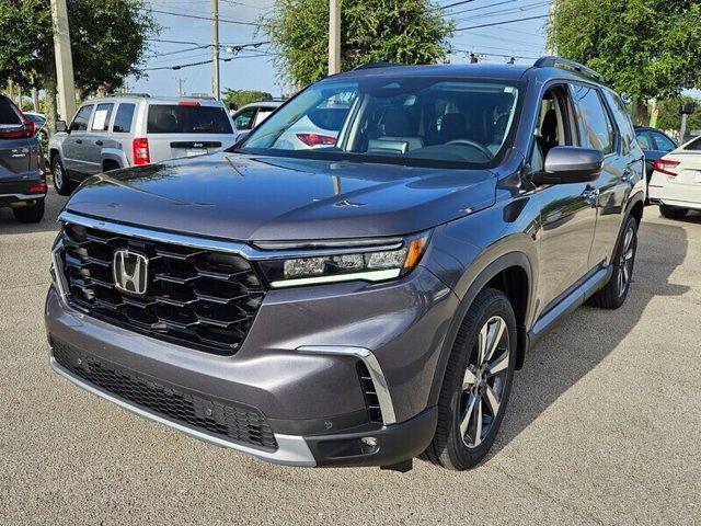 new 2025 Honda Pilot car, priced at $48,092