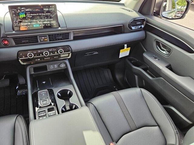 new 2025 Honda Pilot car, priced at $48,092