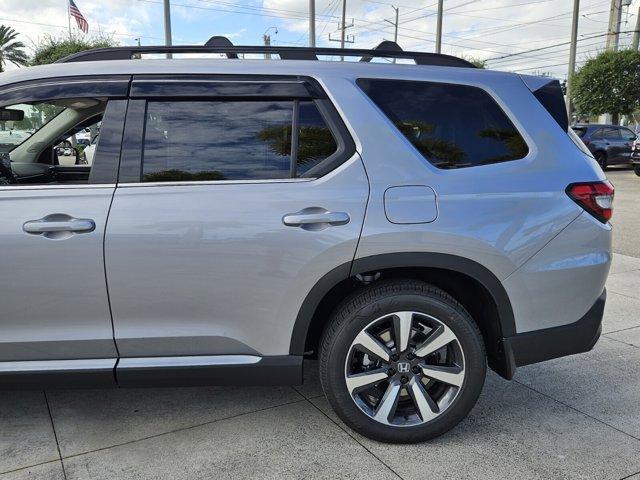 new 2025 Honda Pilot car, priced at $51,046