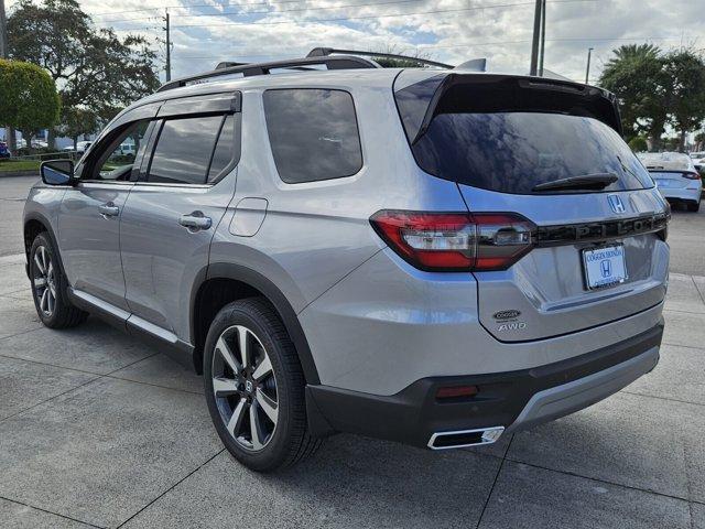 new 2025 Honda Pilot car, priced at $51,046