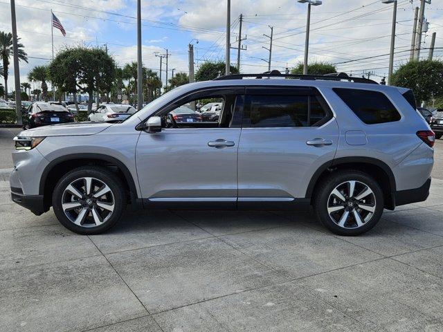 new 2025 Honda Pilot car, priced at $51,046