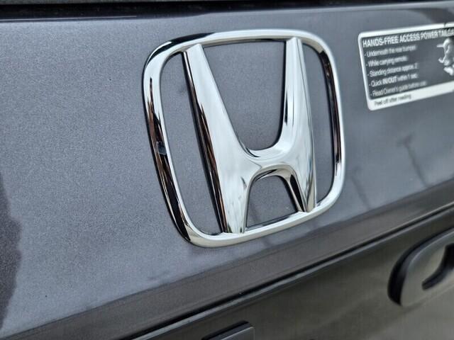 new 2025 Honda Pilot car, priced at $50,040