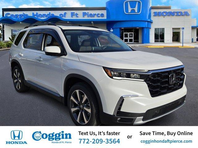 new 2025 Honda Pilot car, priced at $50,726
