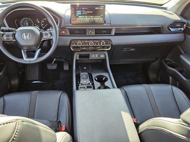 used 2025 Honda Pilot car, priced at $42,862