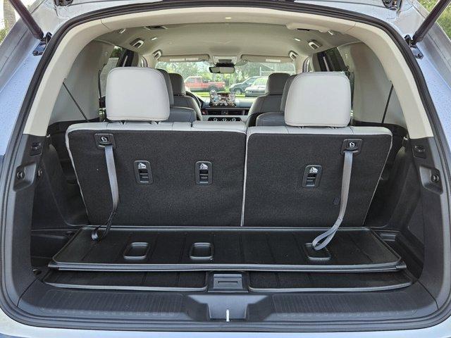 new 2025 Honda Pilot car, priced at $44,330
