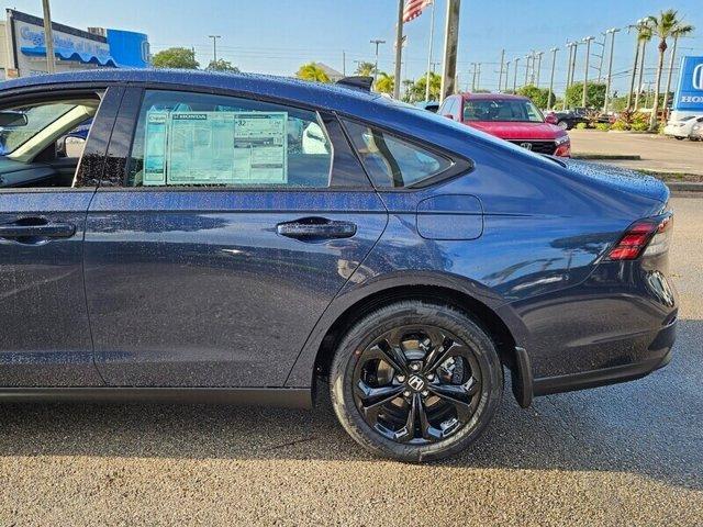 new 2025 Honda Accord Hybrid car, priced at $37,712