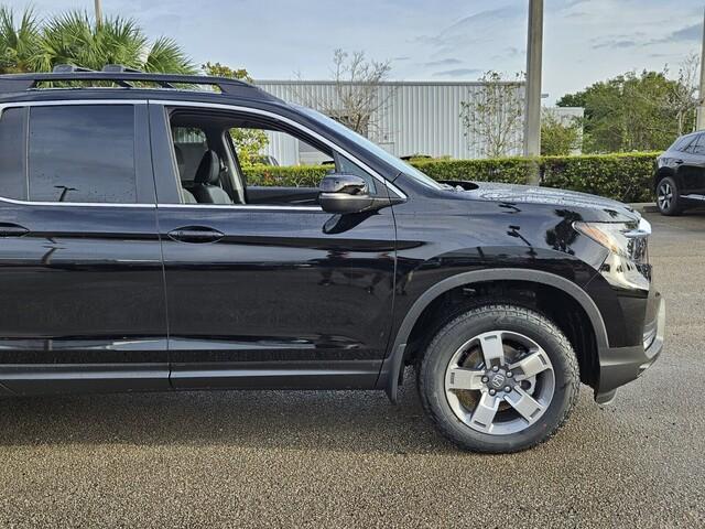 new 2025 Honda Ridgeline car, priced at $44,875