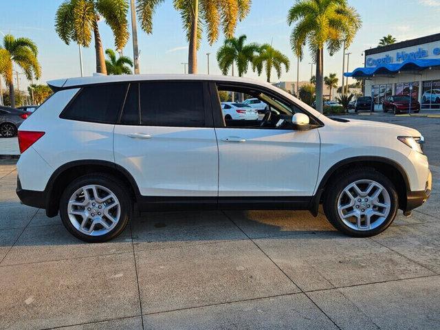 new 2025 Honda Passport car, priced at $42,250