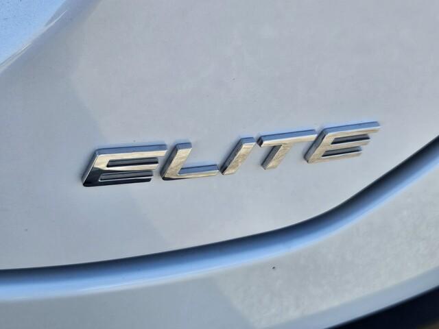 new 2025 Honda Pilot car, priced at $50,726