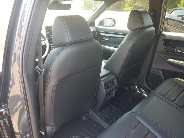 new 2025 Honda CR-V Hybrid car, priced at $39,536