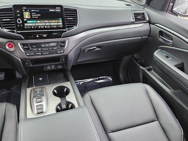 used 2025 Honda Ridgeline car, priced at $39,592