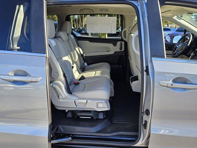 new 2025 Honda Odyssey car, priced at $42,275