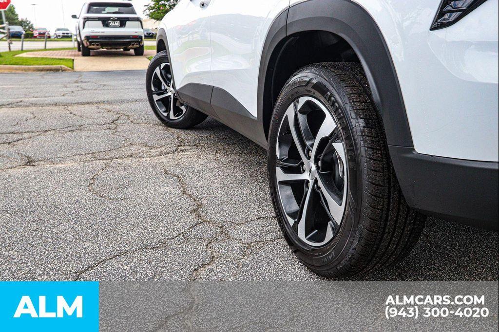 used 2025 Chevrolet Trax car, priced at $22,720