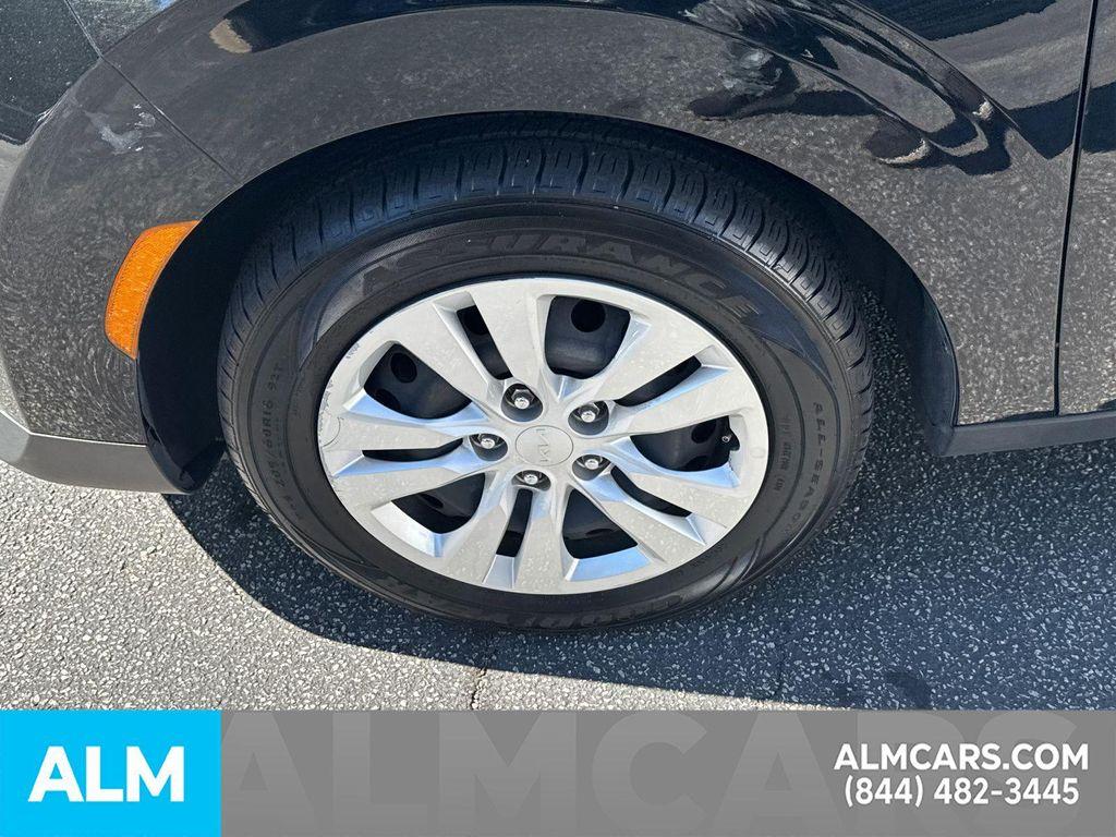 used 2023 Kia Soul car, priced at $15,620