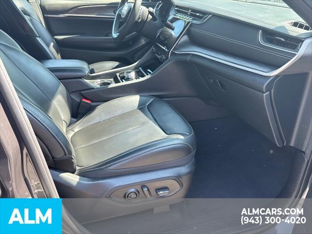 used 2024 Jeep Grand Cherokee car, priced at $32,420